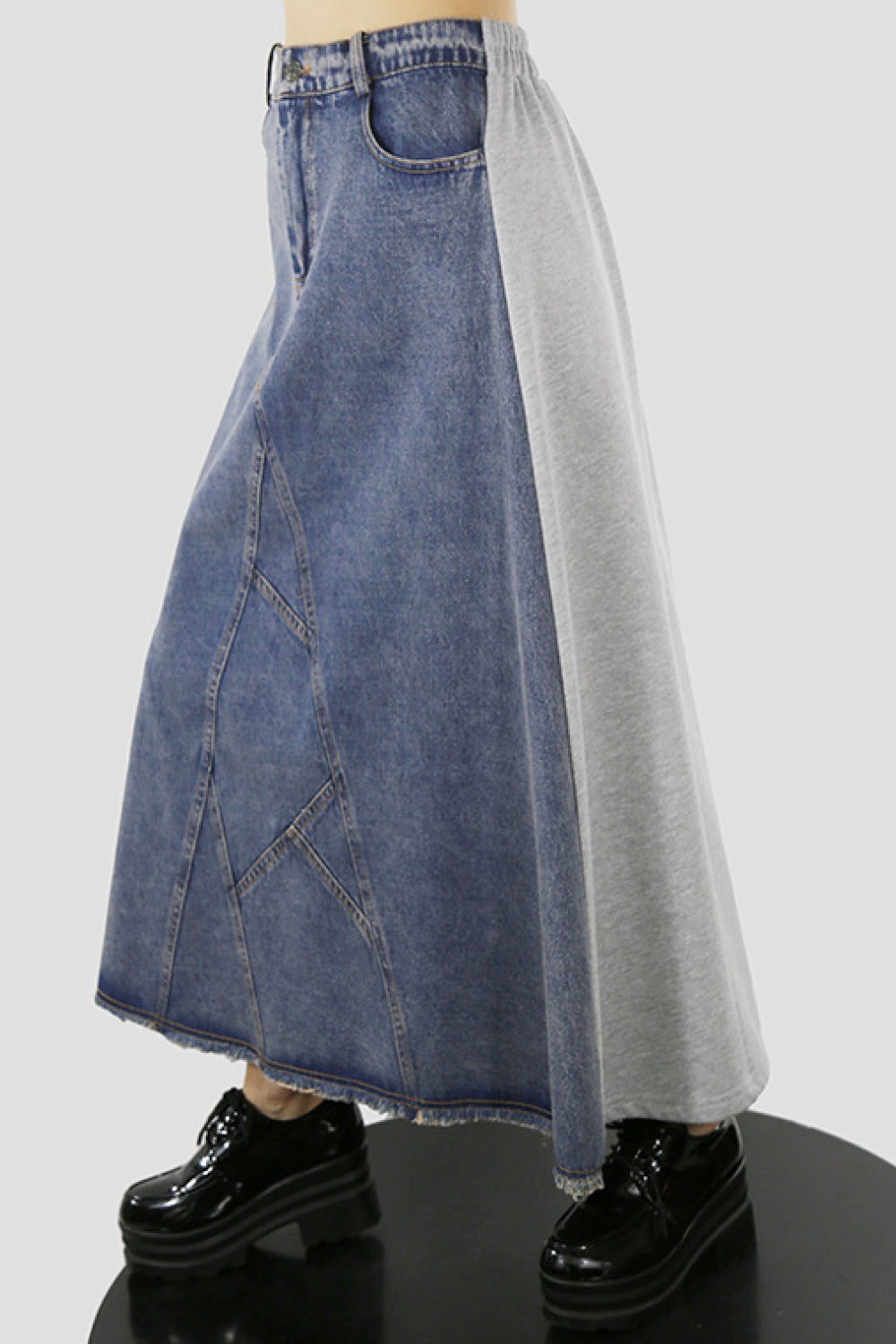 Two-Tone Denim Spliced Raw Hem Maxi Skirt